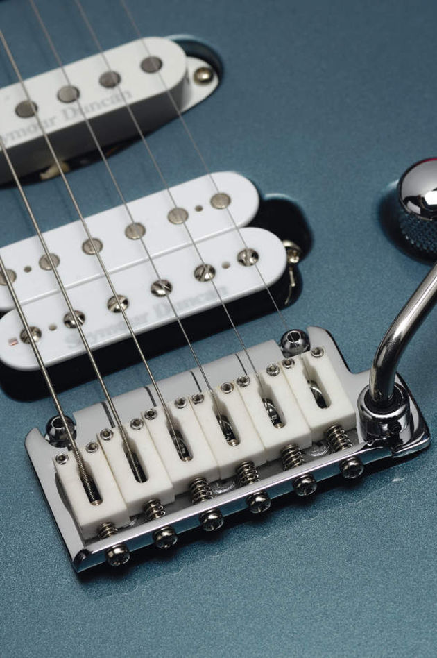 The ceramic saddles make a great aesthetic accompaniment to the pickups.